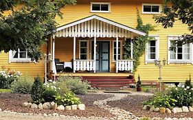 Bear Manor B&B